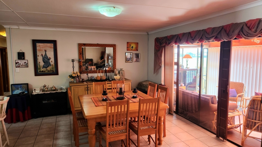 3 Bedroom Property for Sale in Hartenbos Central Western Cape